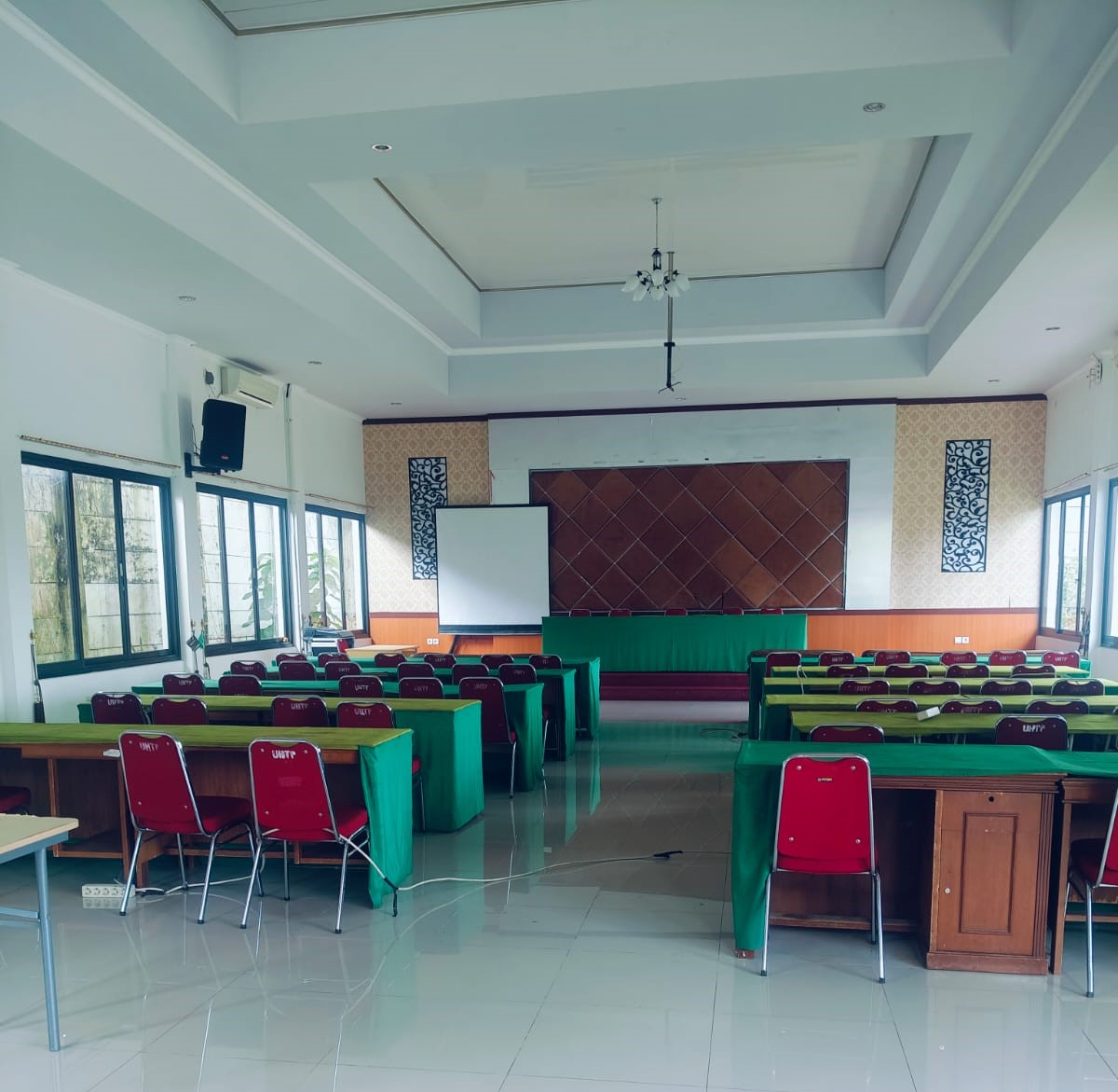 Aula Guess House Lubuk Minturun