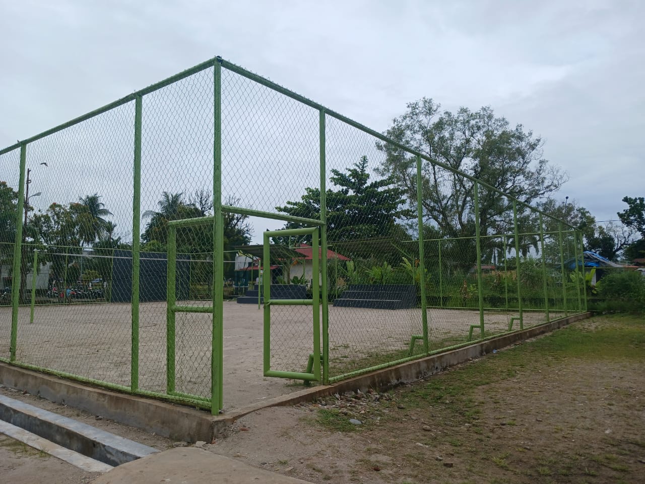 Bangunan Olah Raga Terbuka Permanen                              